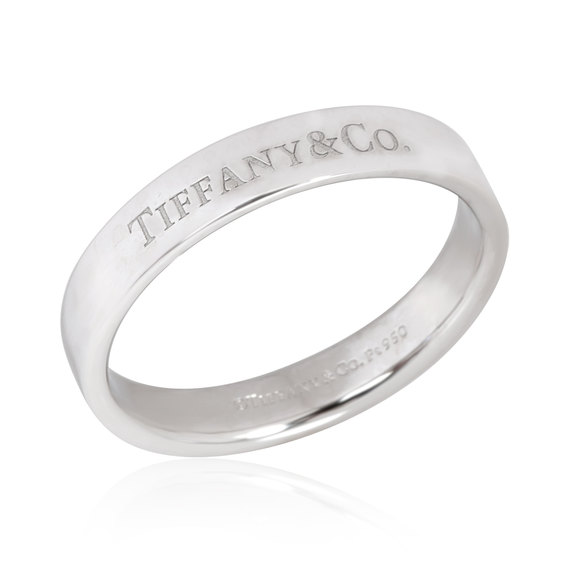 Tiffany & Co. Wedding Band in Platinum - Picture 3 of 4